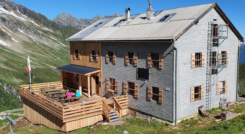 Neue Thüringer Hütte image 2